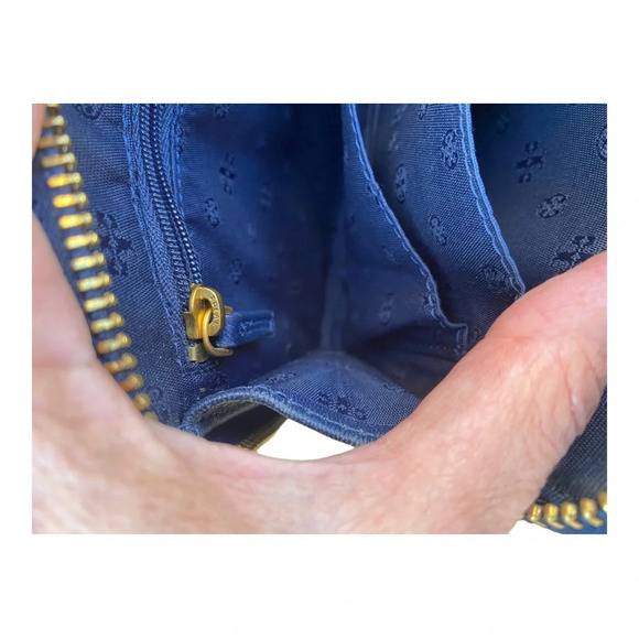 Tory Burch Leather half zip wallet Navy - Picture 9 of 9